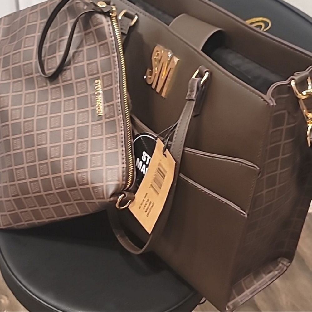 Steve Madden BLivvy Tote Bag w/Detachable Crossbody- Brown - Picture 5 of 9